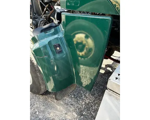 PETERBILT 377 Fender
