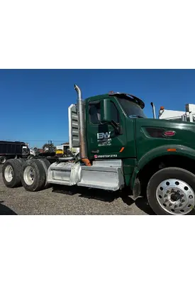 PETERBILT 377 Fuel Tank