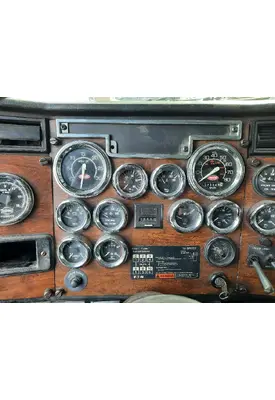 PETERBILT 377 GAUGE CLUSTER