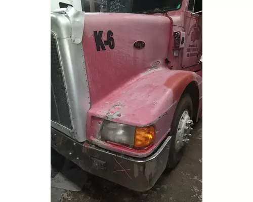 PETERBILT 377 HOOD