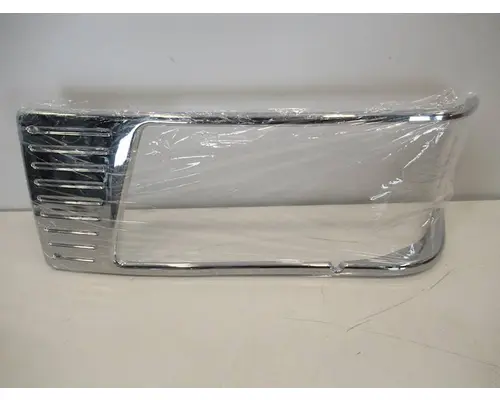 PETERBILT 377 Headlamp Assembly