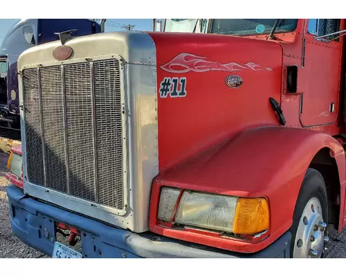 PETERBILT 377 Hood 