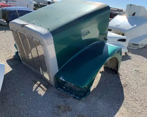 PETERBILT 377 Hood