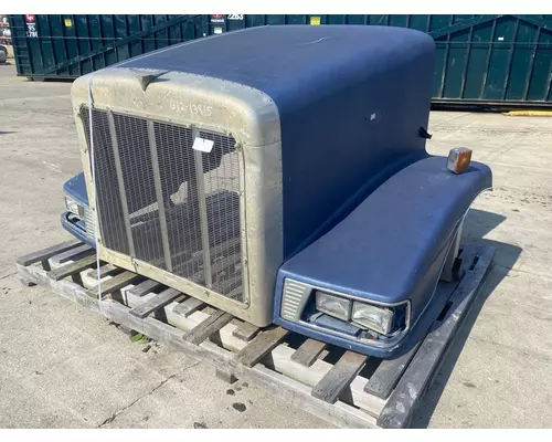 PETERBILT 377 Hood