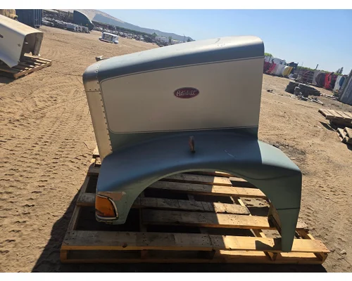 PETERBILT 377 Hood