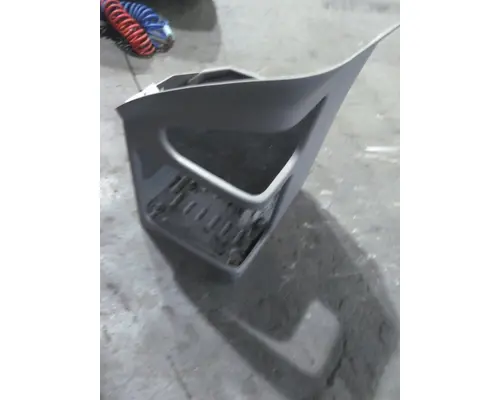 PETERBILT 377 INTERIOR CABINET