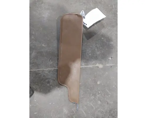 PETERBILT 377 INTERIOR SUN VISOR