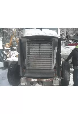 PETERBILT 377 Radiator