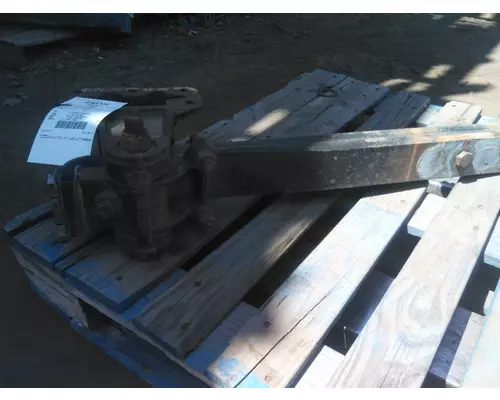 PETERBILT 377 SPRING HANGER
