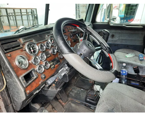 PETERBILT 377 STEERING COLUMN