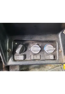 PETERBILT 377 TEMPERATURE CONTROL