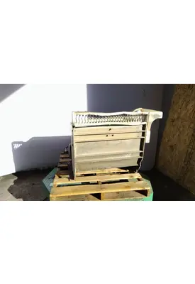 PETERBILT 377 TOOL BOX