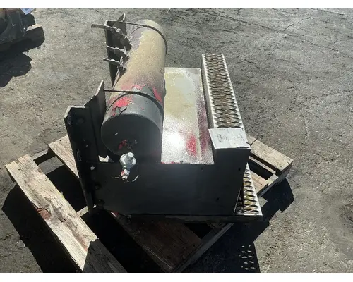 PETERBILT 377 Tool Box