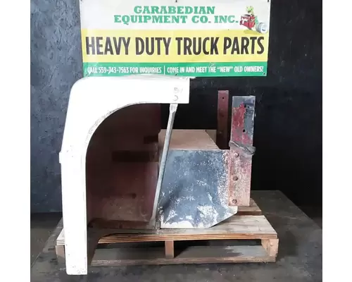 PETERBILT 377 Tool Box