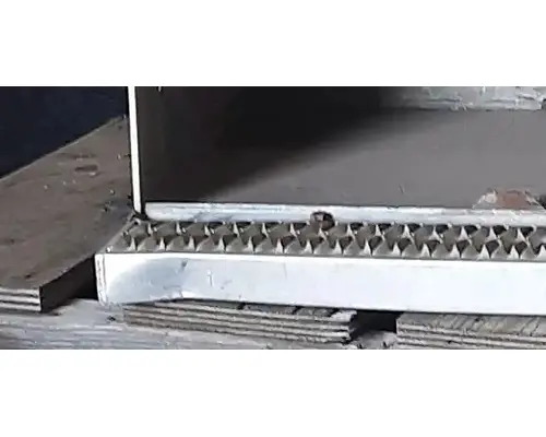 PETERBILT 377 Tool Box