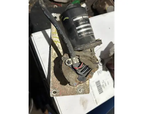 PETERBILT 377 Wiper Motor, Windshield Transmission Linkage