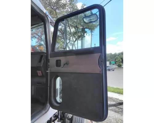 PETERBILT 378 1986-2005 DOOR ASSEMBLY, FRONT