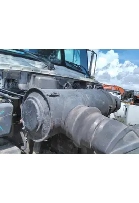 PETERBILT 378 AIR CLEANER
