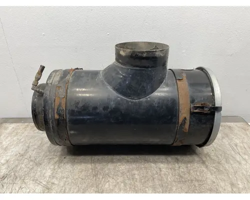 PETERBILT 378 Air Cleaner