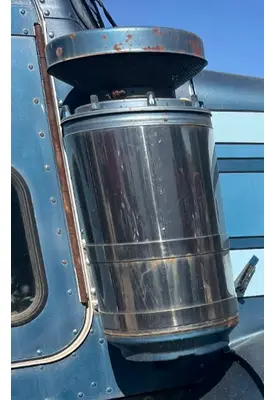 PETERBILT 378 Air Cleaner