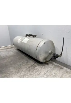 PETERBILT 378 Air Tank