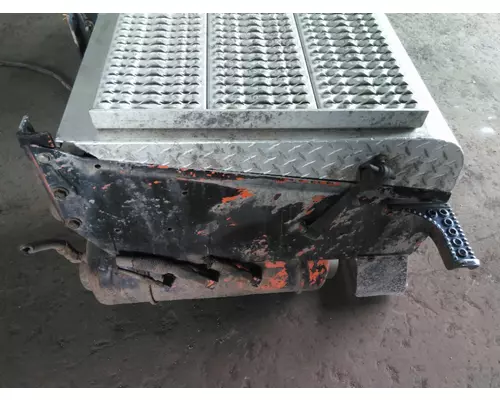 PETERBILT 378 BATTERY BOX
