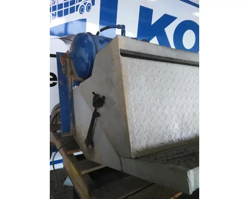 PETERBILT 378 BATTERY BOX