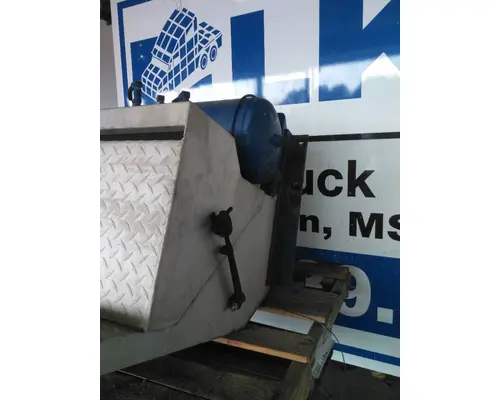 PETERBILT 378 BATTERY BOX