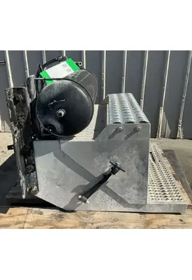 PETERBILT 378 Battery Box/Tray