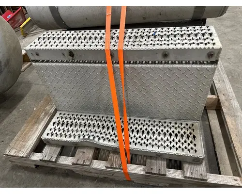 PETERBILT 378 Battery Box