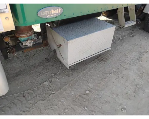 PETERBILT 378 Battery Box