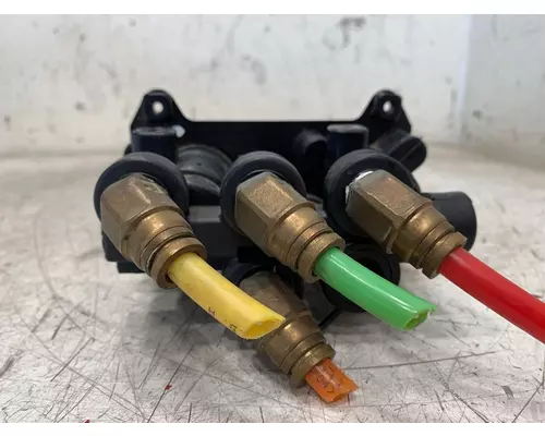 PETERBILT 378 Brake Proportioning Valve