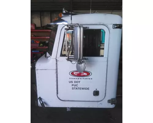 PETERBILT 378 CAB