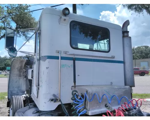 PETERBILT 378 CAB
