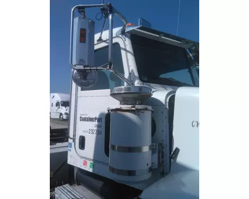 PETERBILT 378 CAB