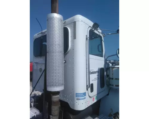 PETERBILT 378 CAB