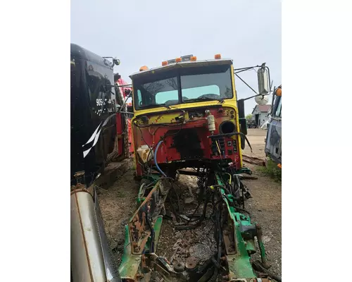 PETERBILT 378 Cab Mount