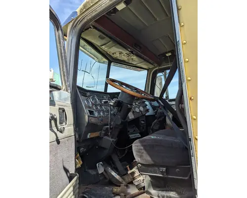 PETERBILT 378 Cab Mount