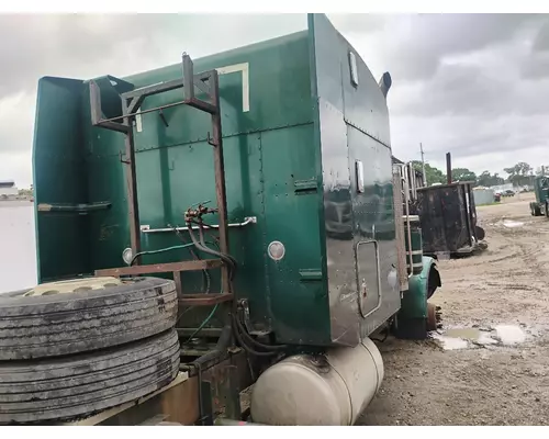 PETERBILT 378 Cab