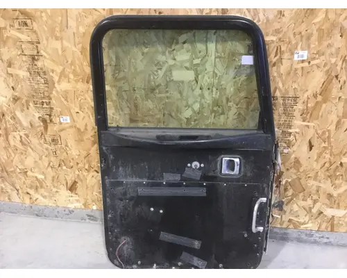 PETERBILT 378 DOOR-FRONT