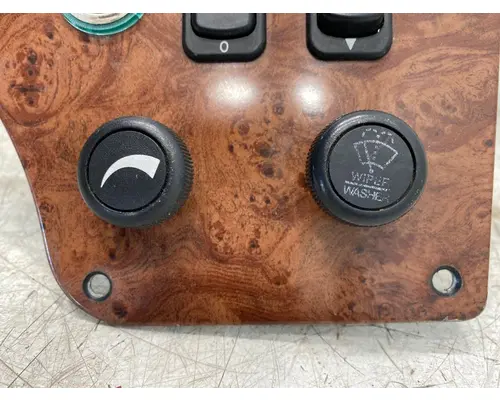 PETERBILT 378 Dash  Console Switch