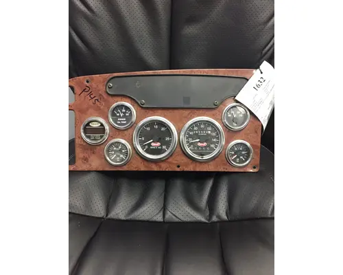 PETERBILT 378 Dash Assembly