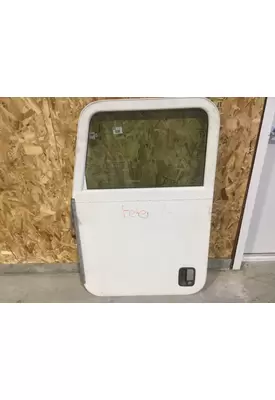 PETERBILT 378 Door Assembly, Front