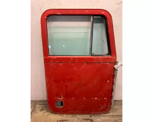 PETERBILT 378 Door Assembly, Front