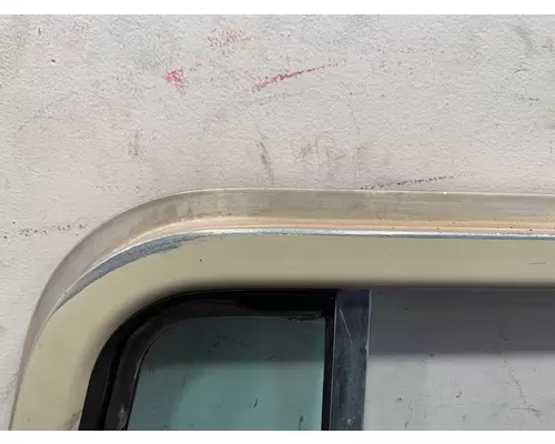 PETERBILT 378 Door Assembly, Front
