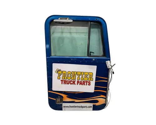 PETERBILT 378 Door Assembly, Front