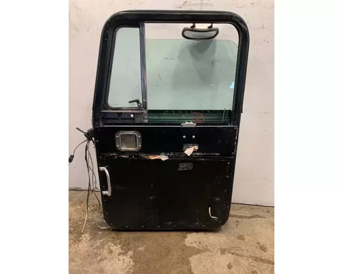 PETERBILT 378 Door Assembly, Front