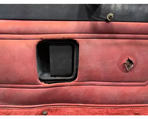 PETERBILT 378 Door Assembly, Front