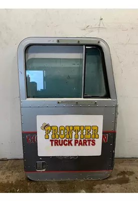 PETERBILT 378 Door Assembly, Front