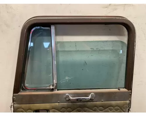 PETERBILT 378 Door Assembly, Front